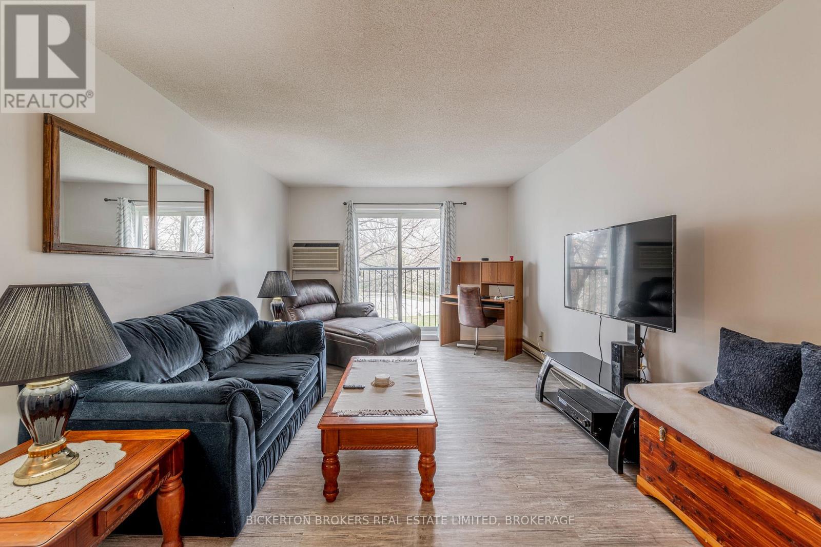 205 - 540 TALBOT PLACE