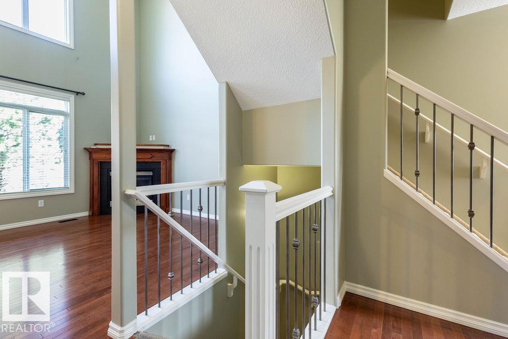 11546 11 AV SW
