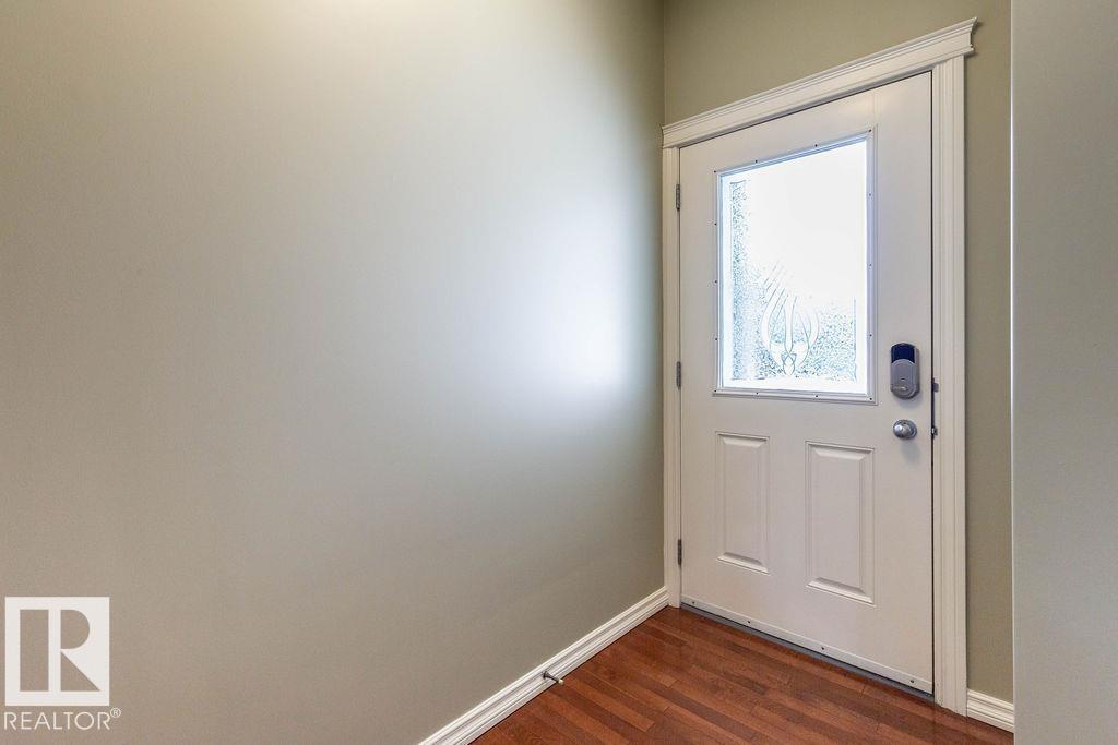 11546 11 AV SW