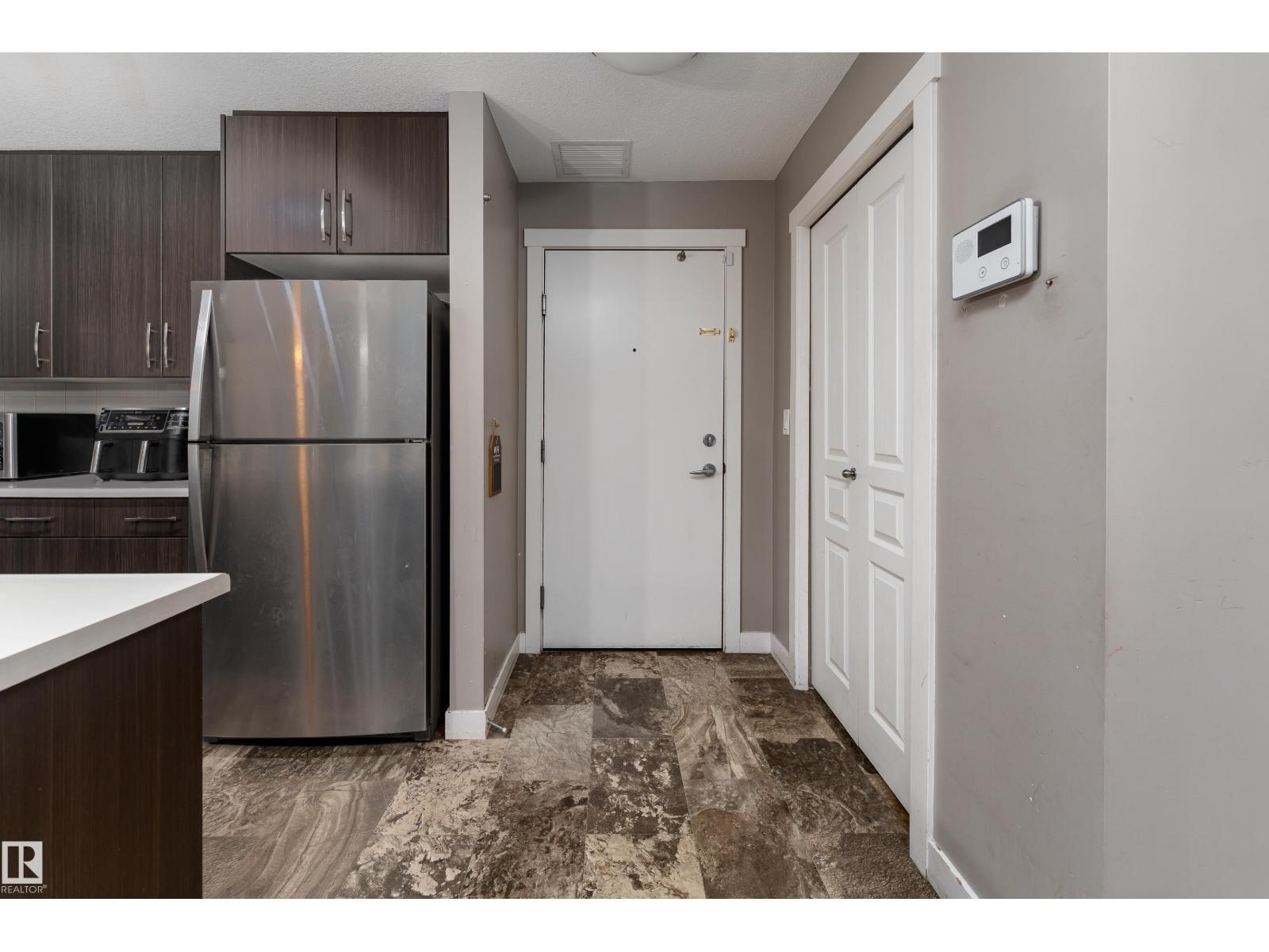 #115 3670 139 AV NW