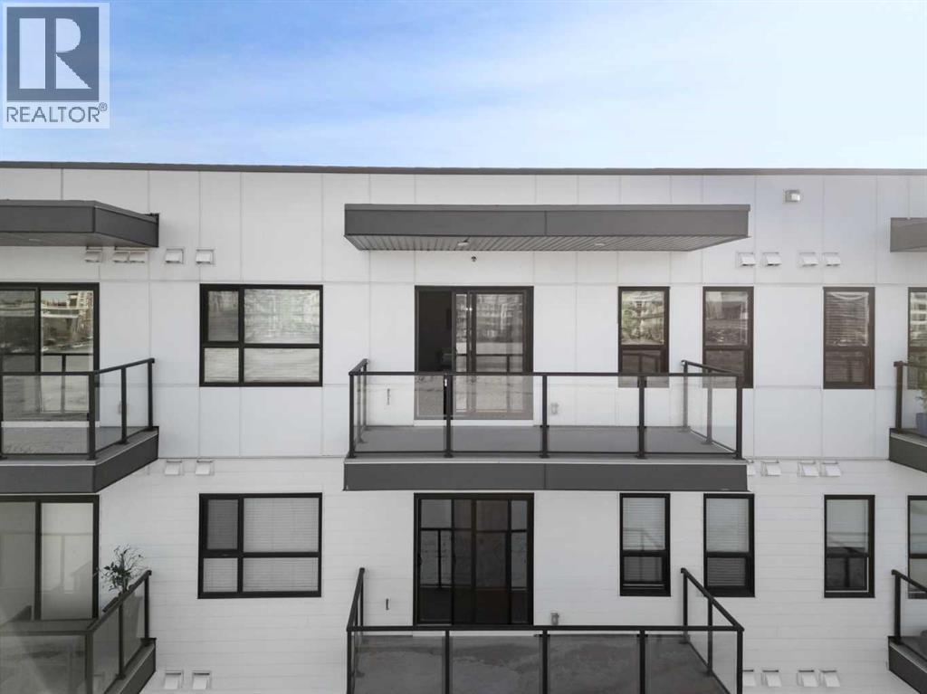 411, 4350 Seton Drive SE