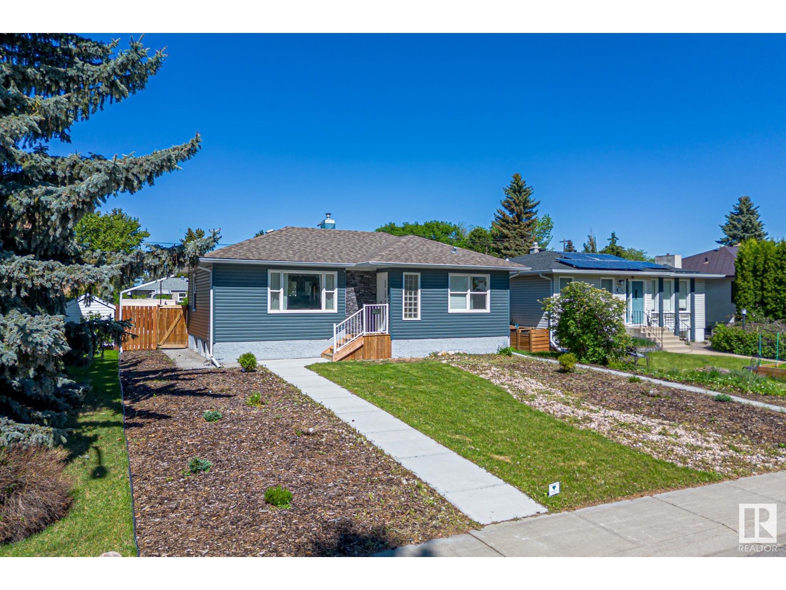 11420 112 AV NW
