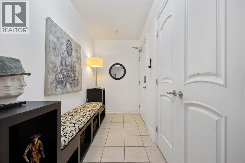 350 FRONT STREET North Unit# 401