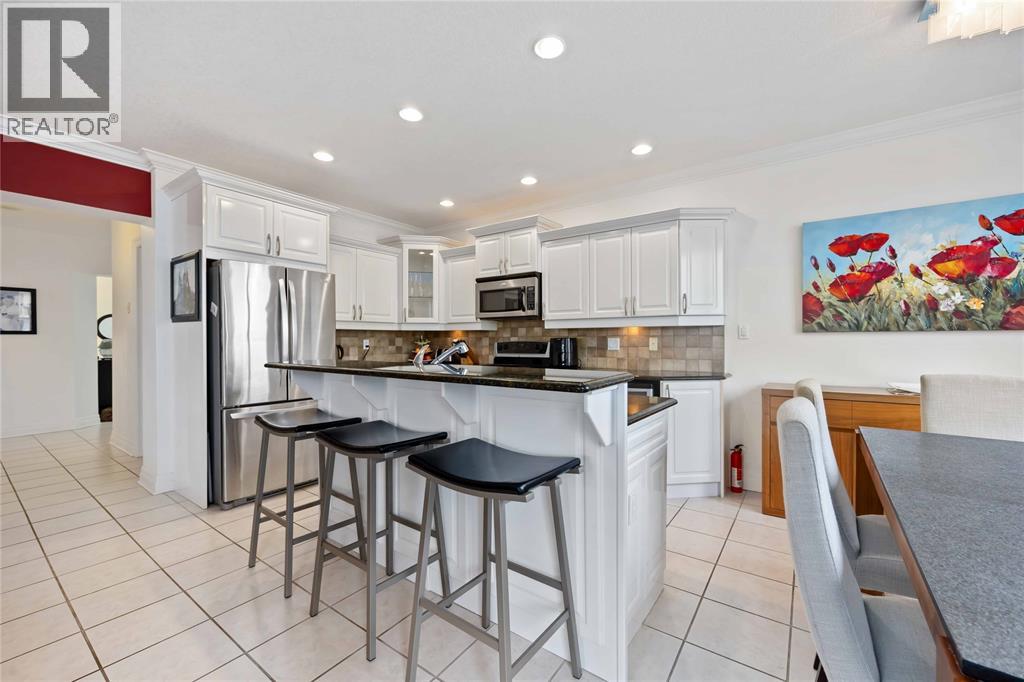 350 FRONT STREET North Unit# 401