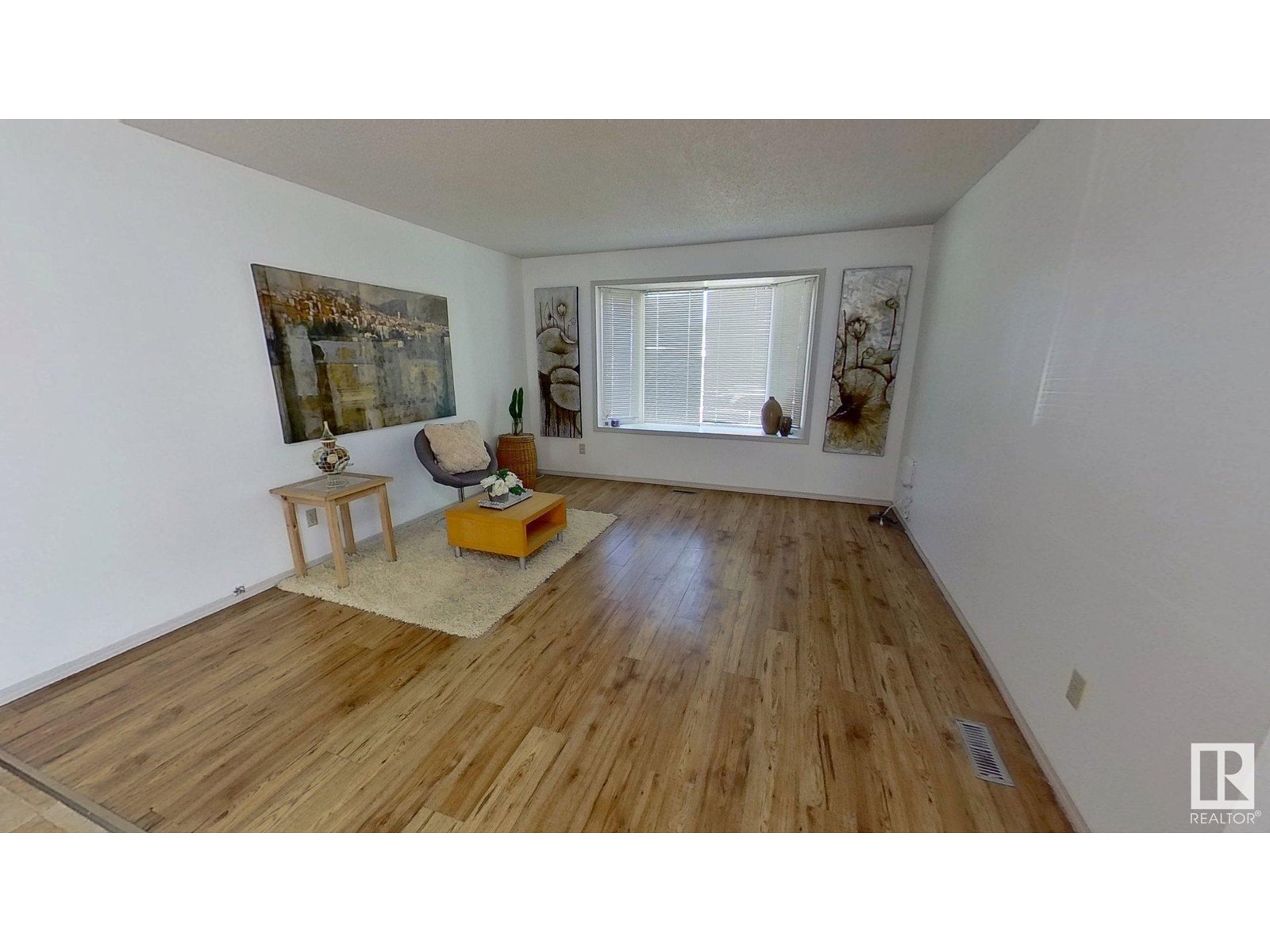 4109 38 ST NW
