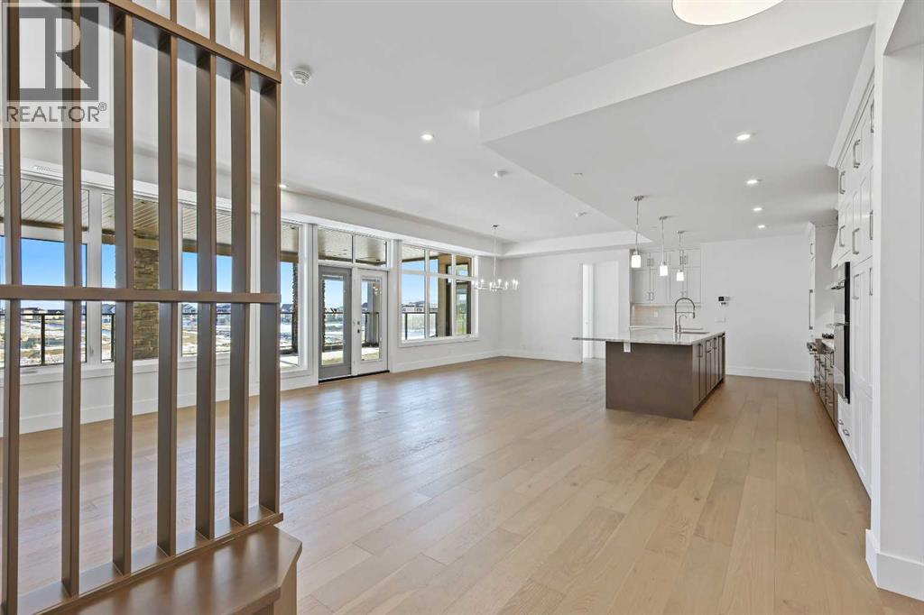 202, 140 Marina Cove SE