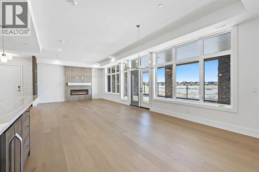 202, 140 Marina Cove SE