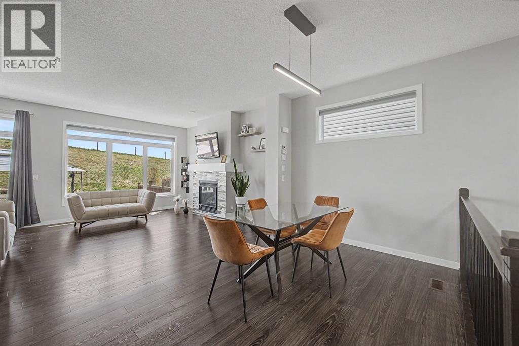53 Fireside Crescent