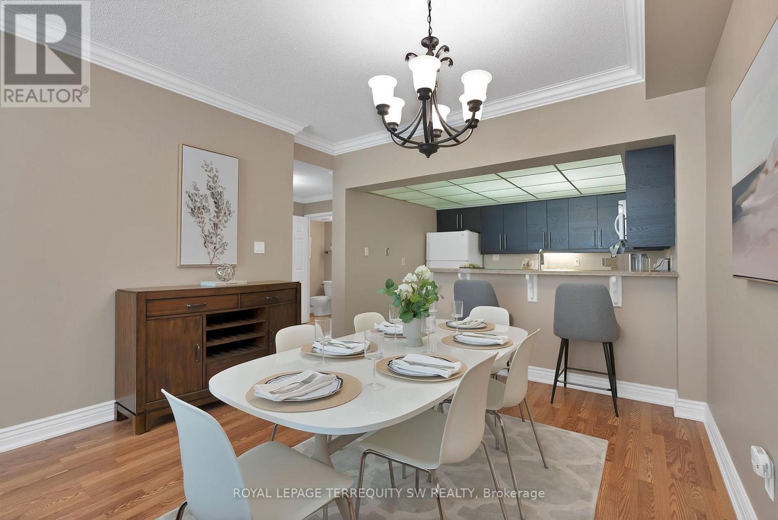 113 - 309 MAJOR MACKENZIE DRIVE E