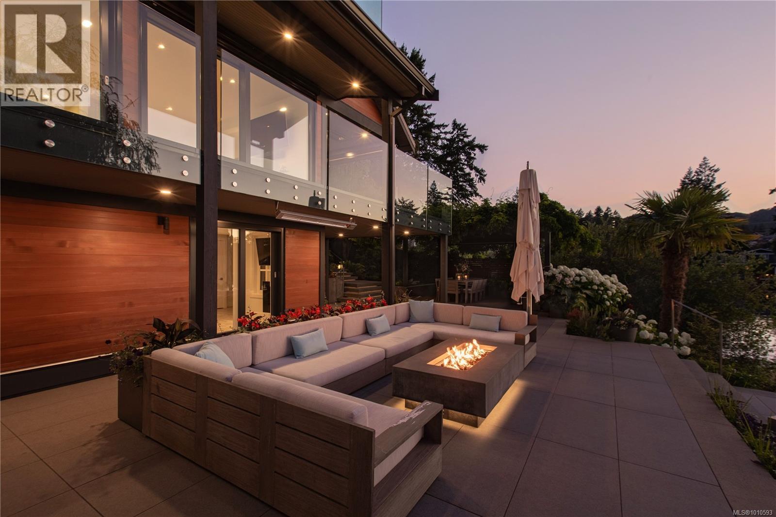 1069 Trillium Rd