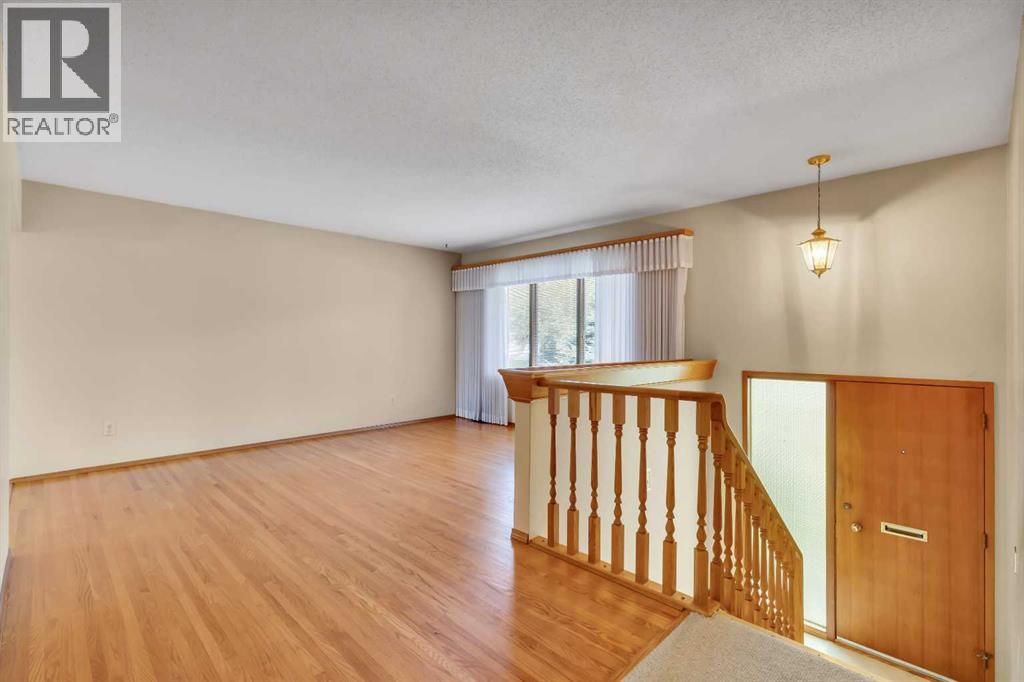 3303 Boulton Road NW