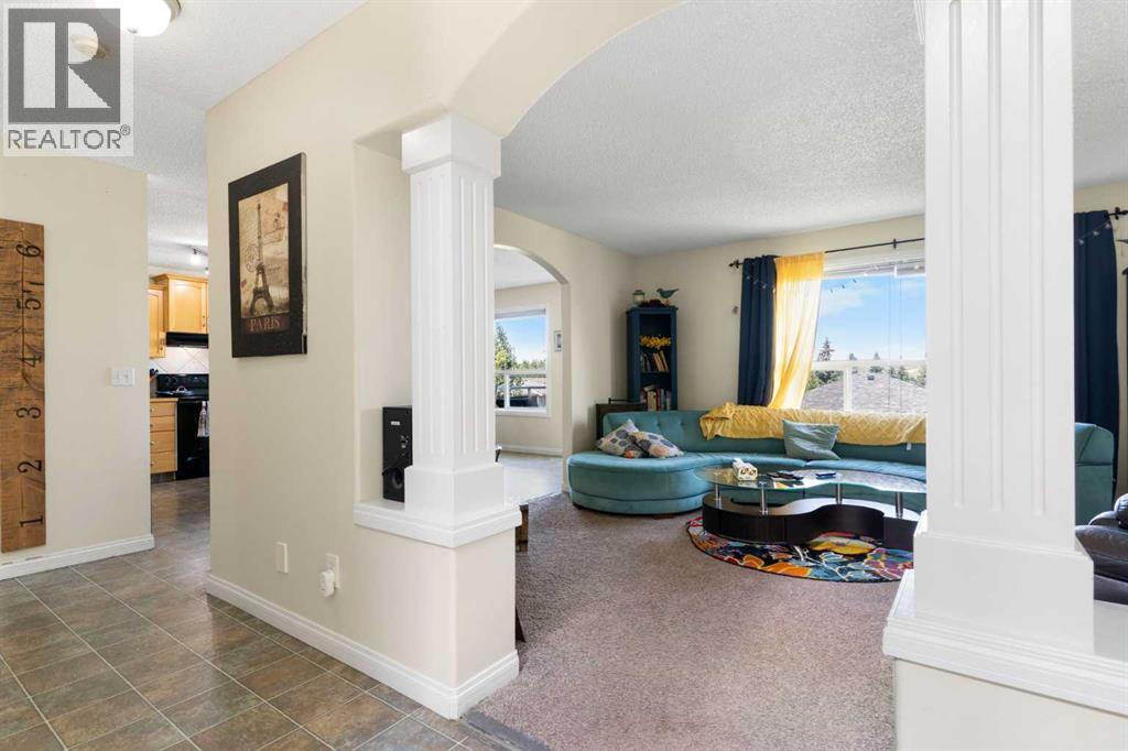 151 Bow Ridge Crescent