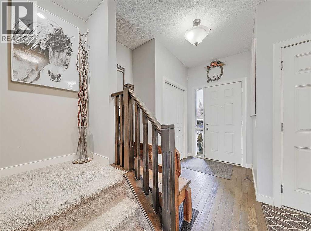 32, 351 Monteith Drive SE