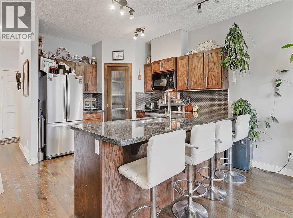 32, 351 Monteith Drive SE