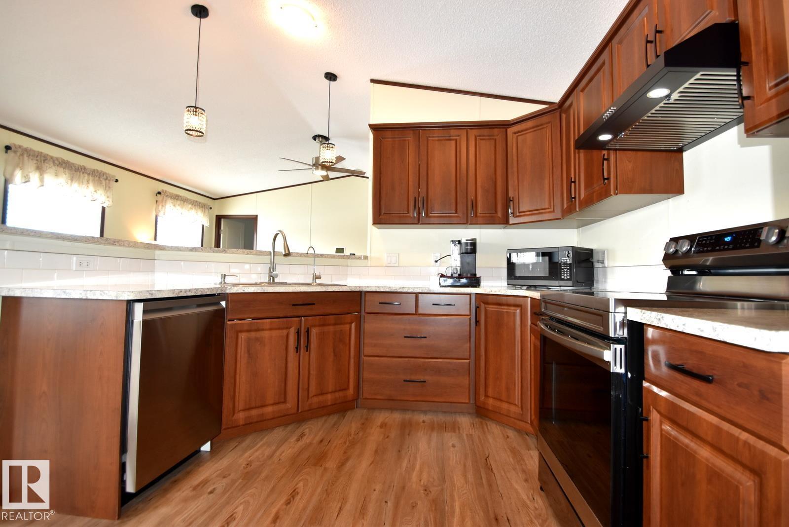 529, 13221 Twp Rd 680