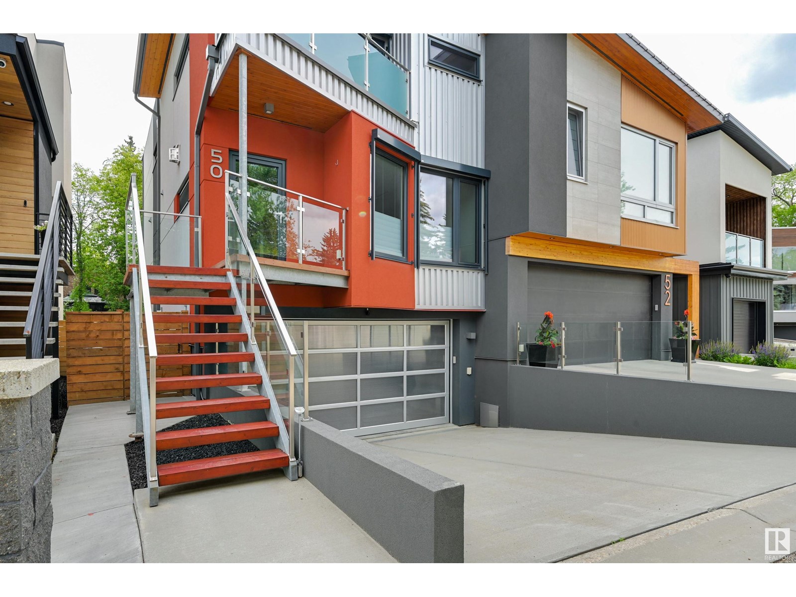 50 SYLVANCROFT LN NW