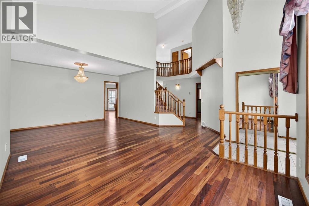 90 Hawkmount Green NW