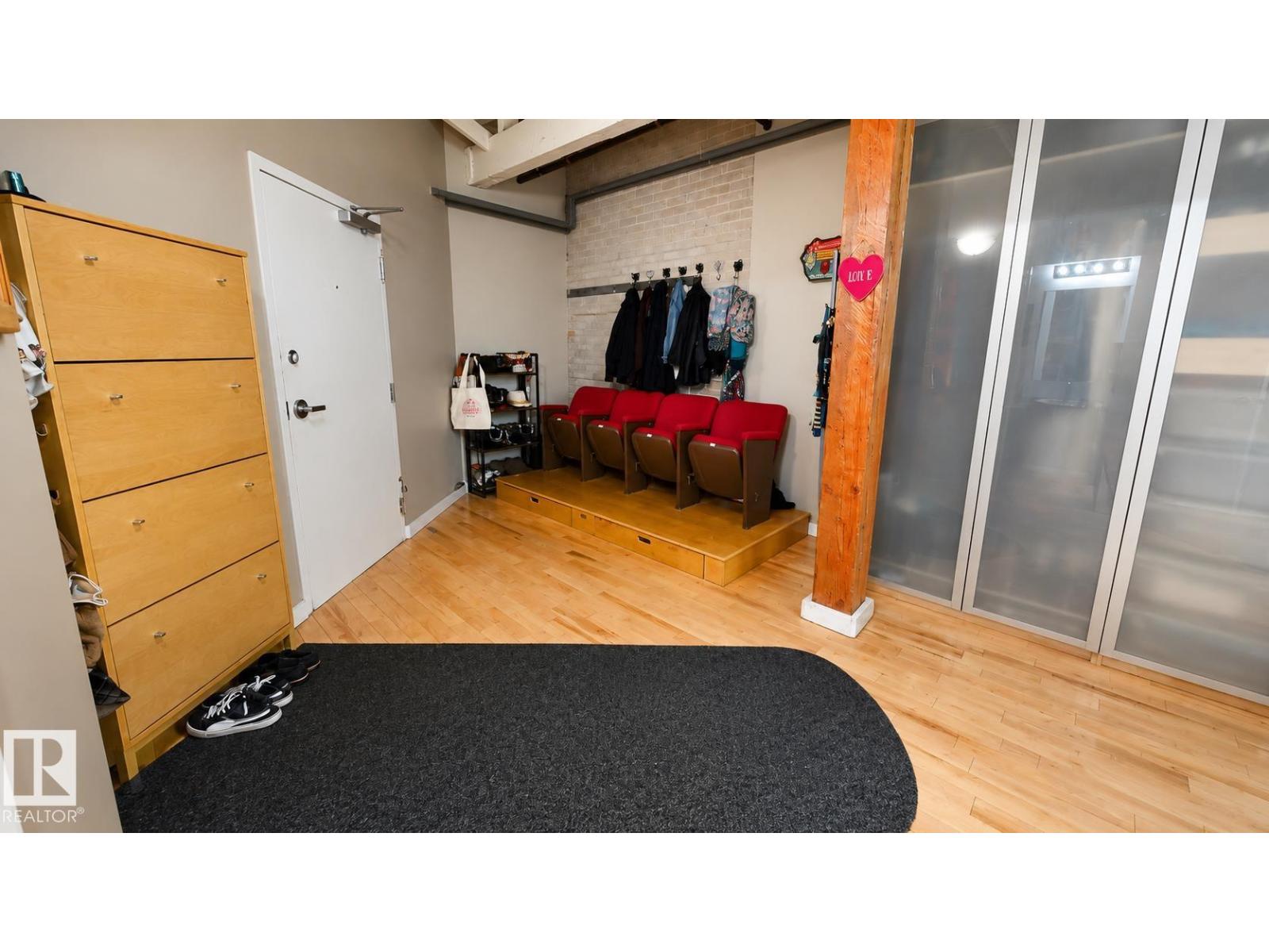 #506 10169 104 ST NW