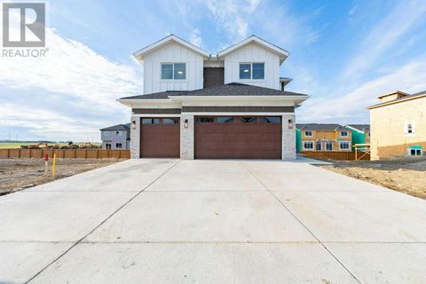 351 Waterford Grove Chestermere AB T1X2T9