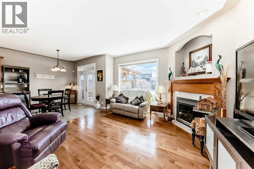 8 Filbert Close