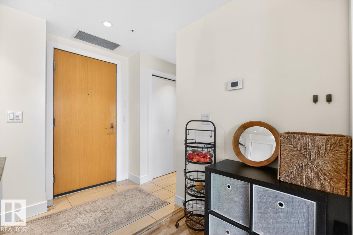 #407 2504 109 ST NW