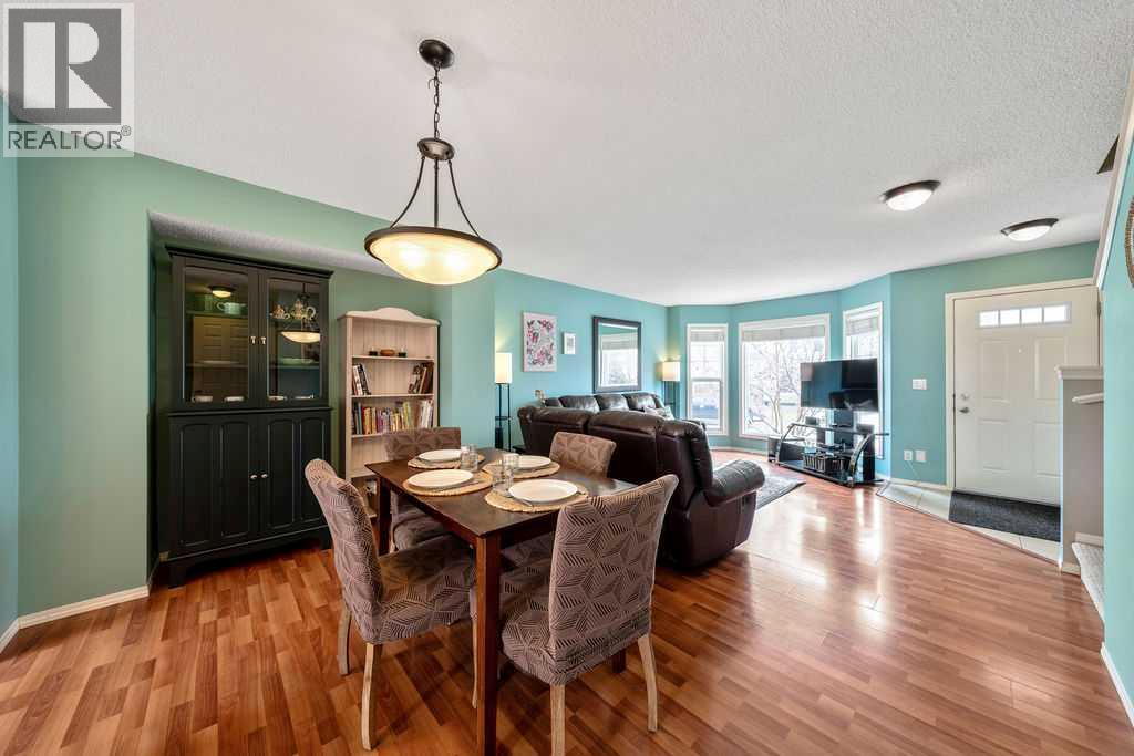 136 Cramond Green SE