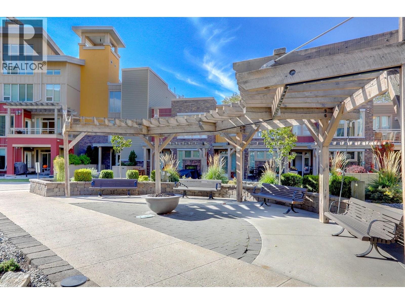 7343 Okanagan Landing Road Unit# 1114