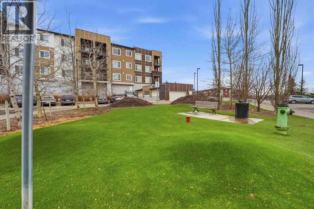 319, 4 Sage Hill Terrace NW