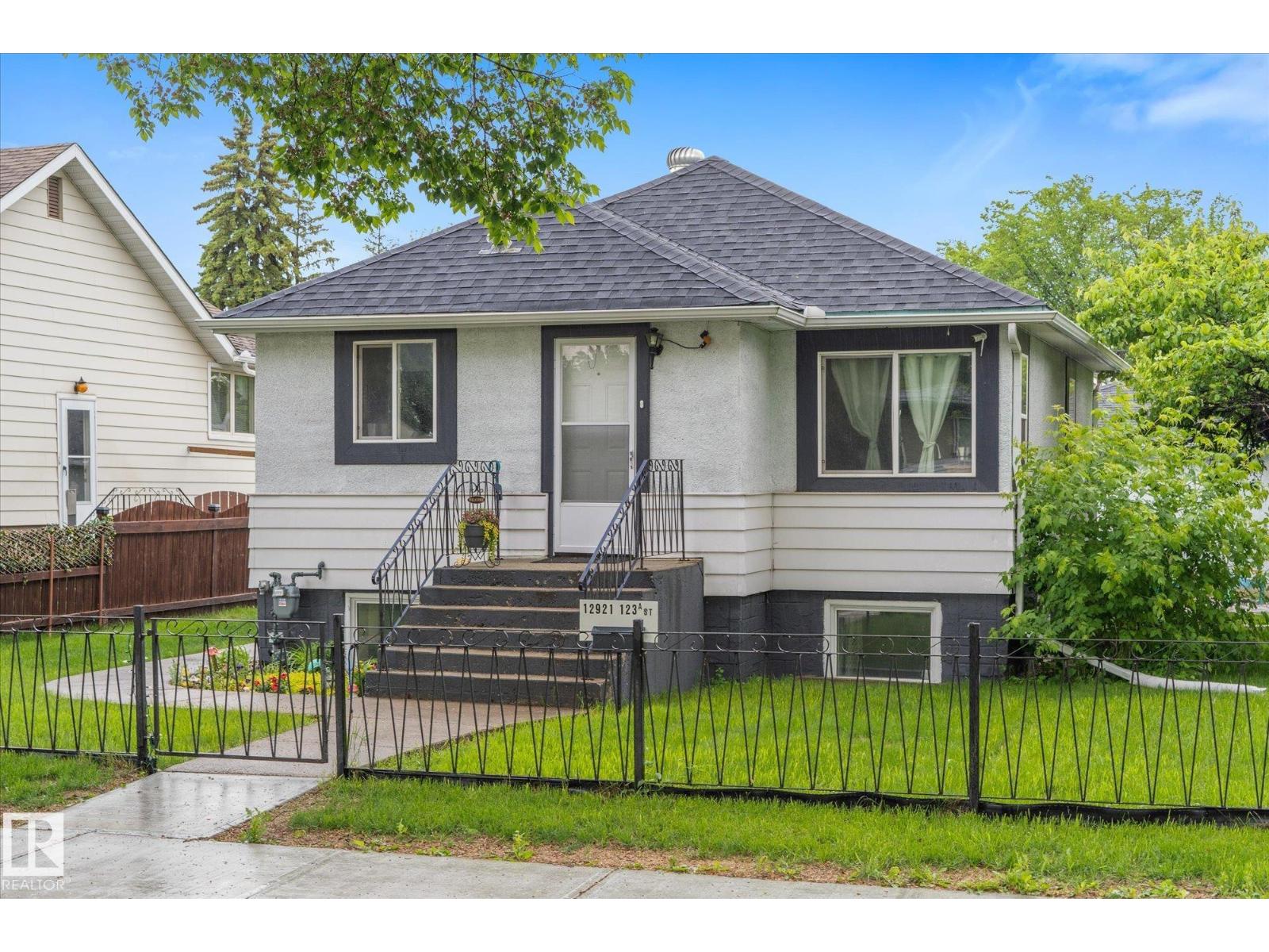 12921 123A ST NW