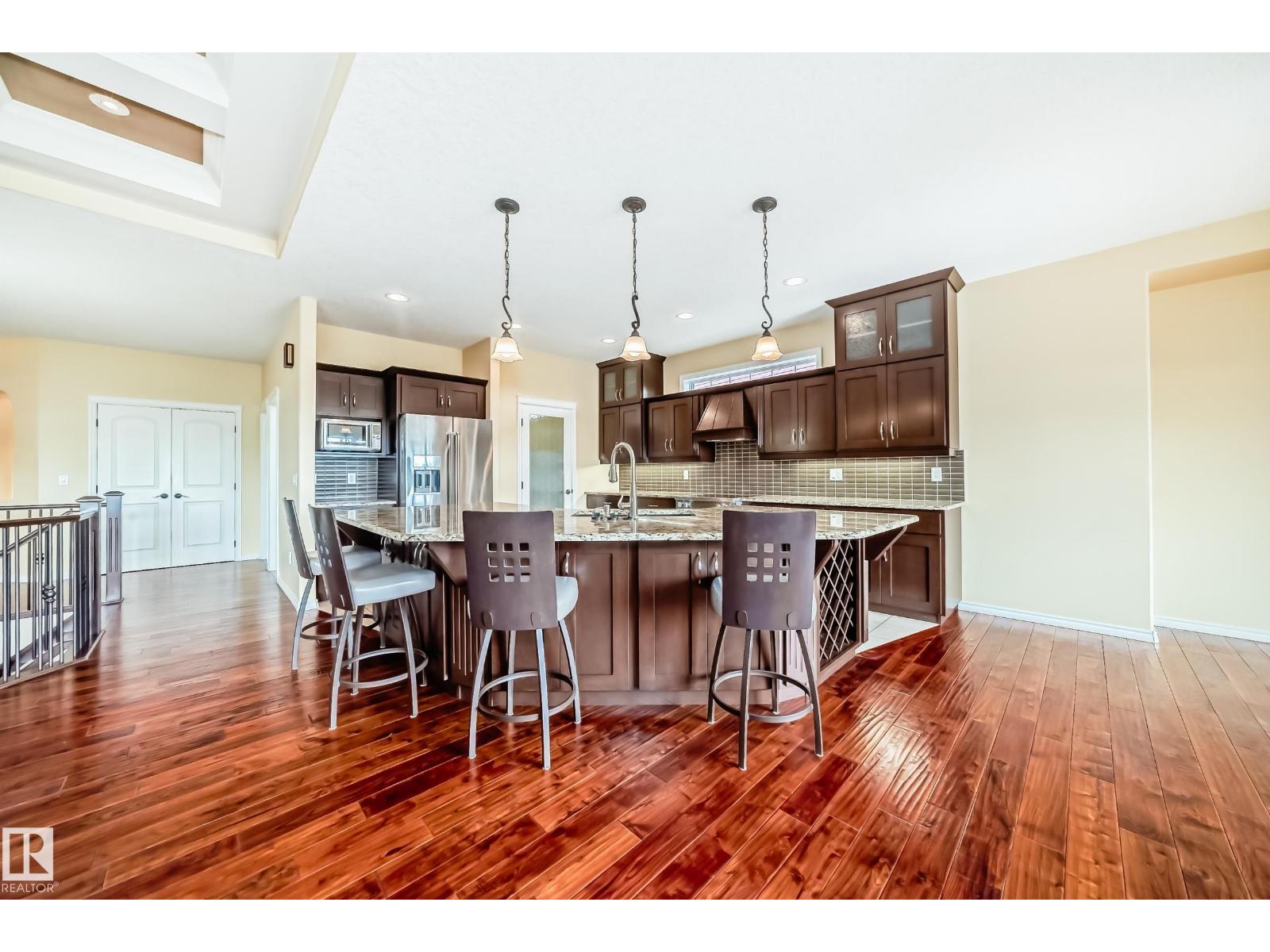 527 CALLAGHAN PT SW