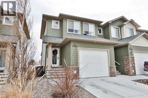 1, 1580 Stafford Drive N Lethbridge AB T1H7G8