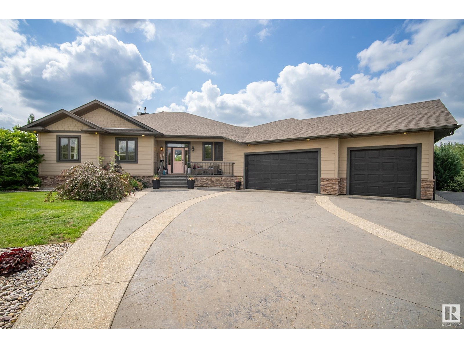 51554 RGE ROAD 225A