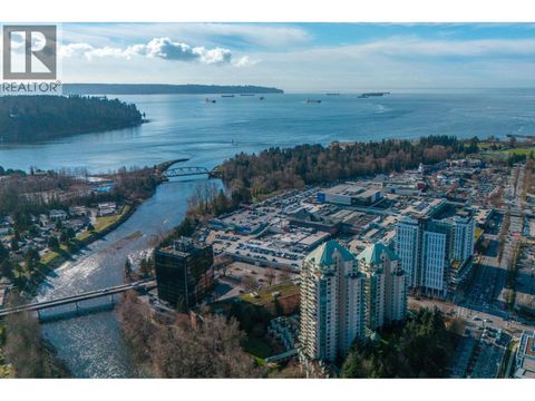 15B 338 TAYLOR WAY West Vancouver BC V7T2Y1