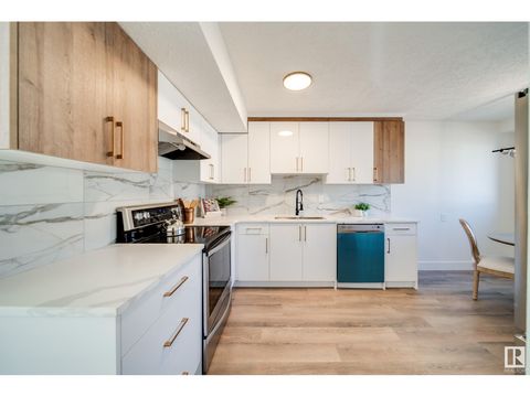 1237 HOOKE RD NW Edmonton AB T5Z4A4