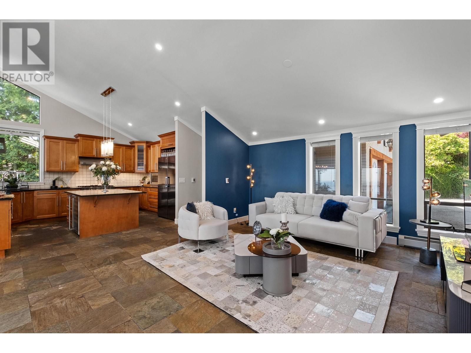 1521 CHARTWELL DRIVE