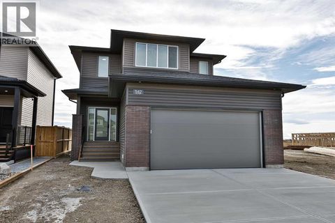 542 Malahat Green W Lethbridge AB T1J5W4