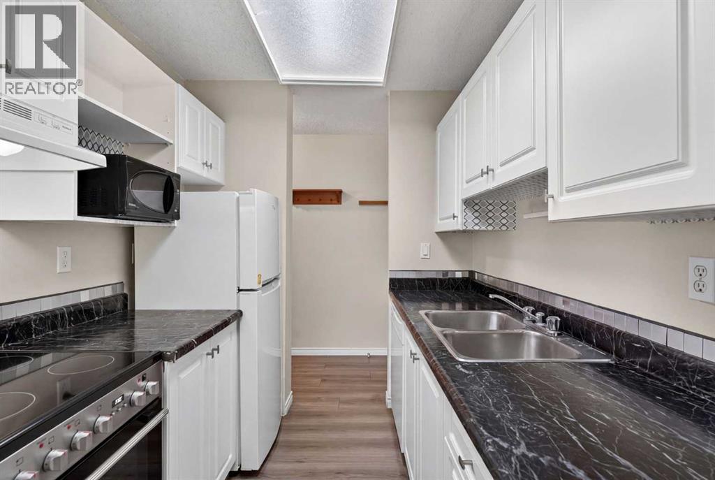 83E, 231 Heritage Drive SE