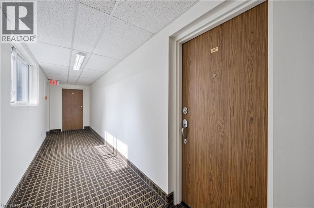 6 WALTON Avenue Unit# 107