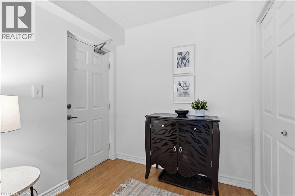 2085 APPLEBY Line Unit# 105