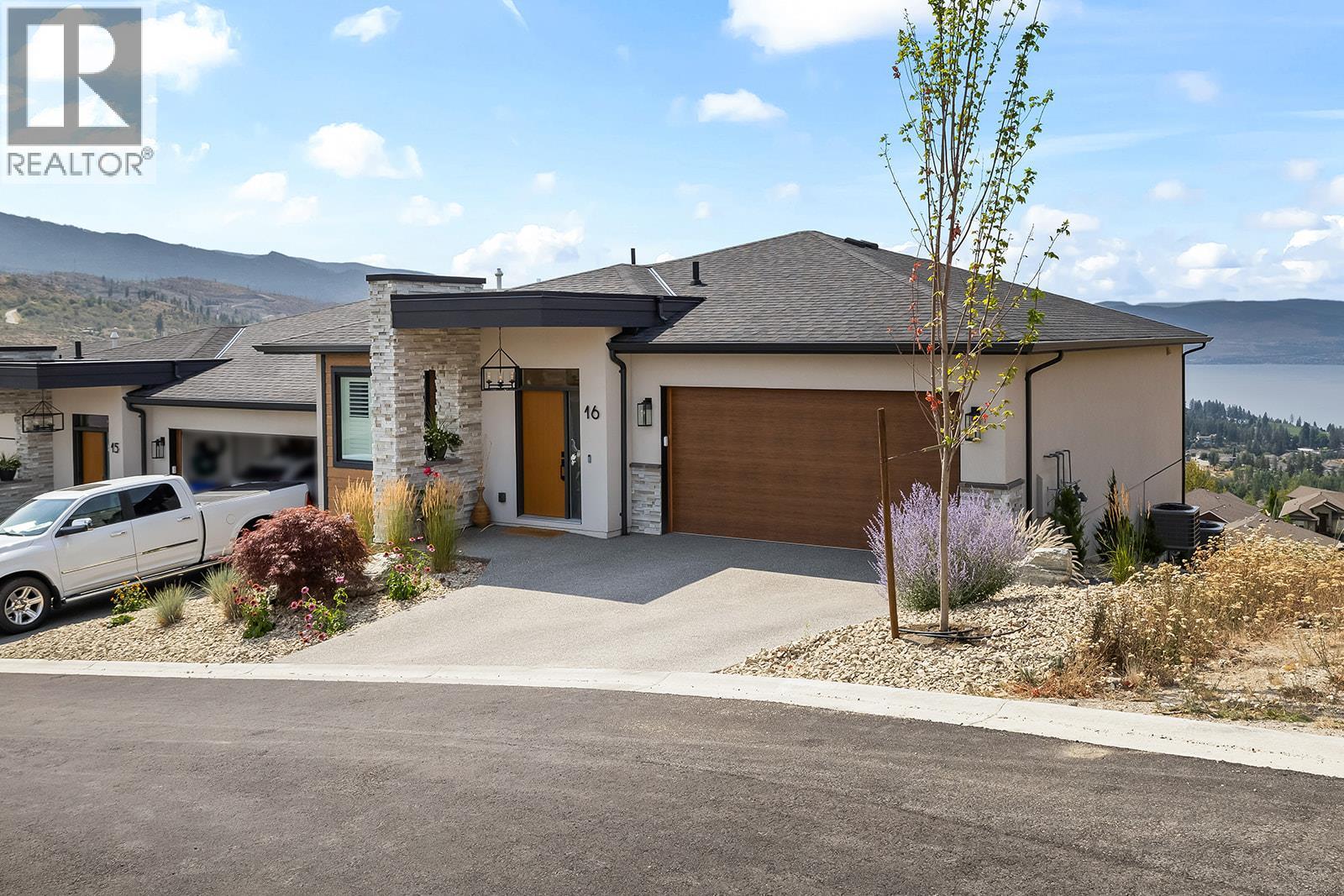 796 Kuipers Crescent Unit# 16