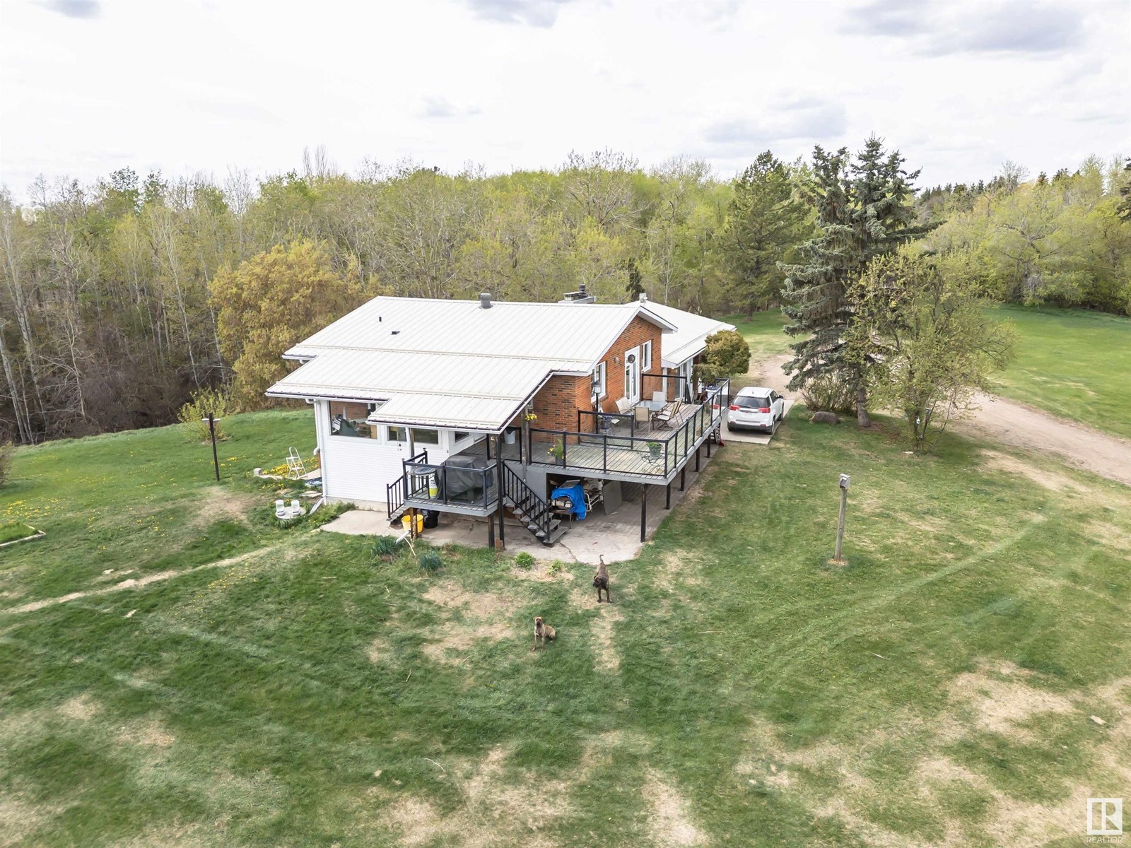 56505 RGE ROAD 233