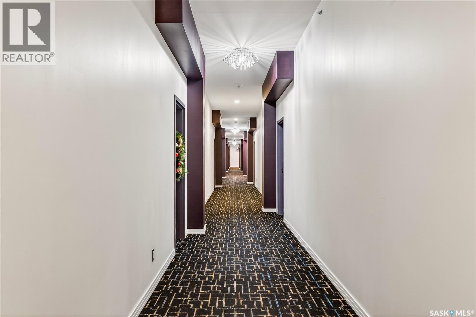 310 223 Evergreen SQUARE