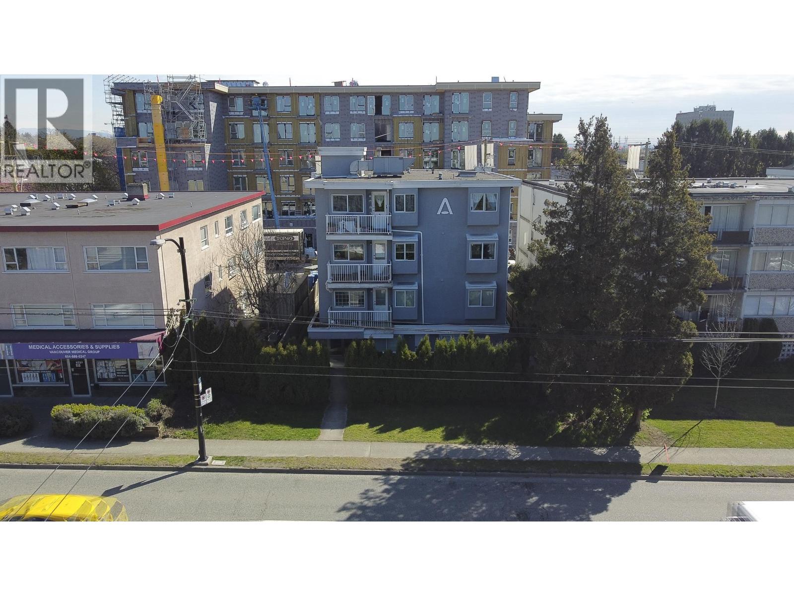 8732 GRANVILLE STREET