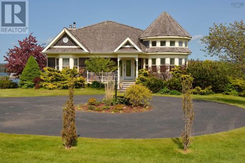 2641 West Bay Road Dundee NS B0E3K0