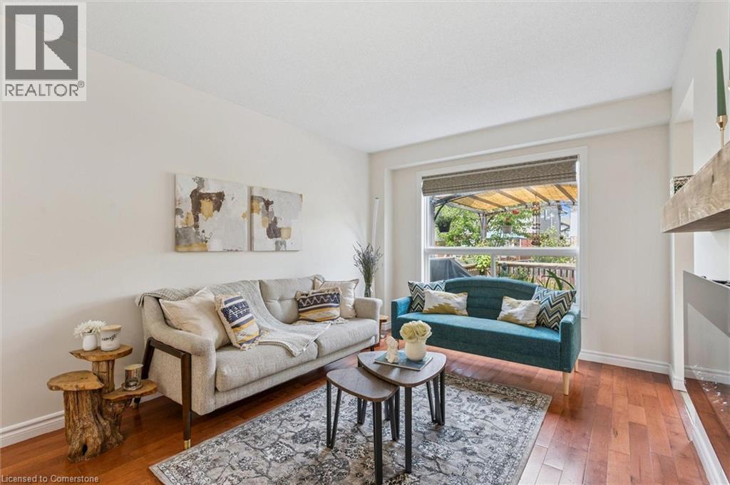 24 WILKIE Crescent