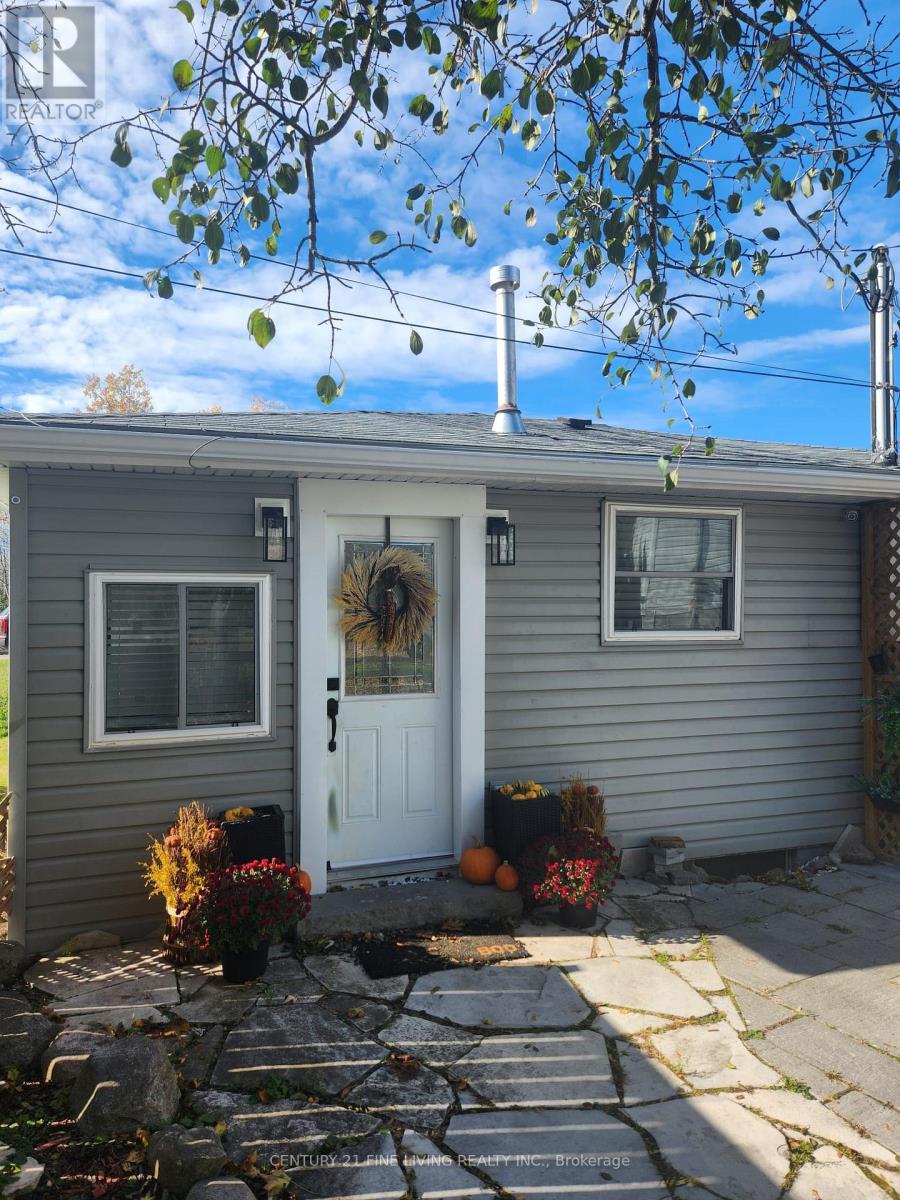Photo 1 of 12 — 6286 BLACK RIVER ROAD, Georgina (Sutton & Jackson's Point), ON L0E1R0