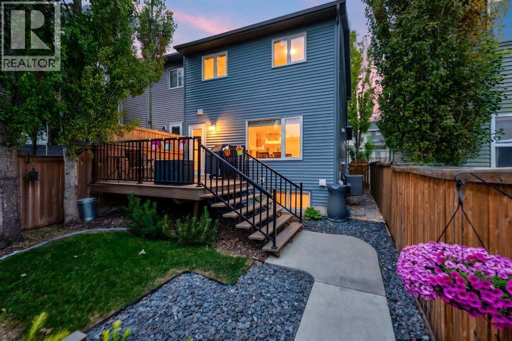 102 Panatella Hill NW