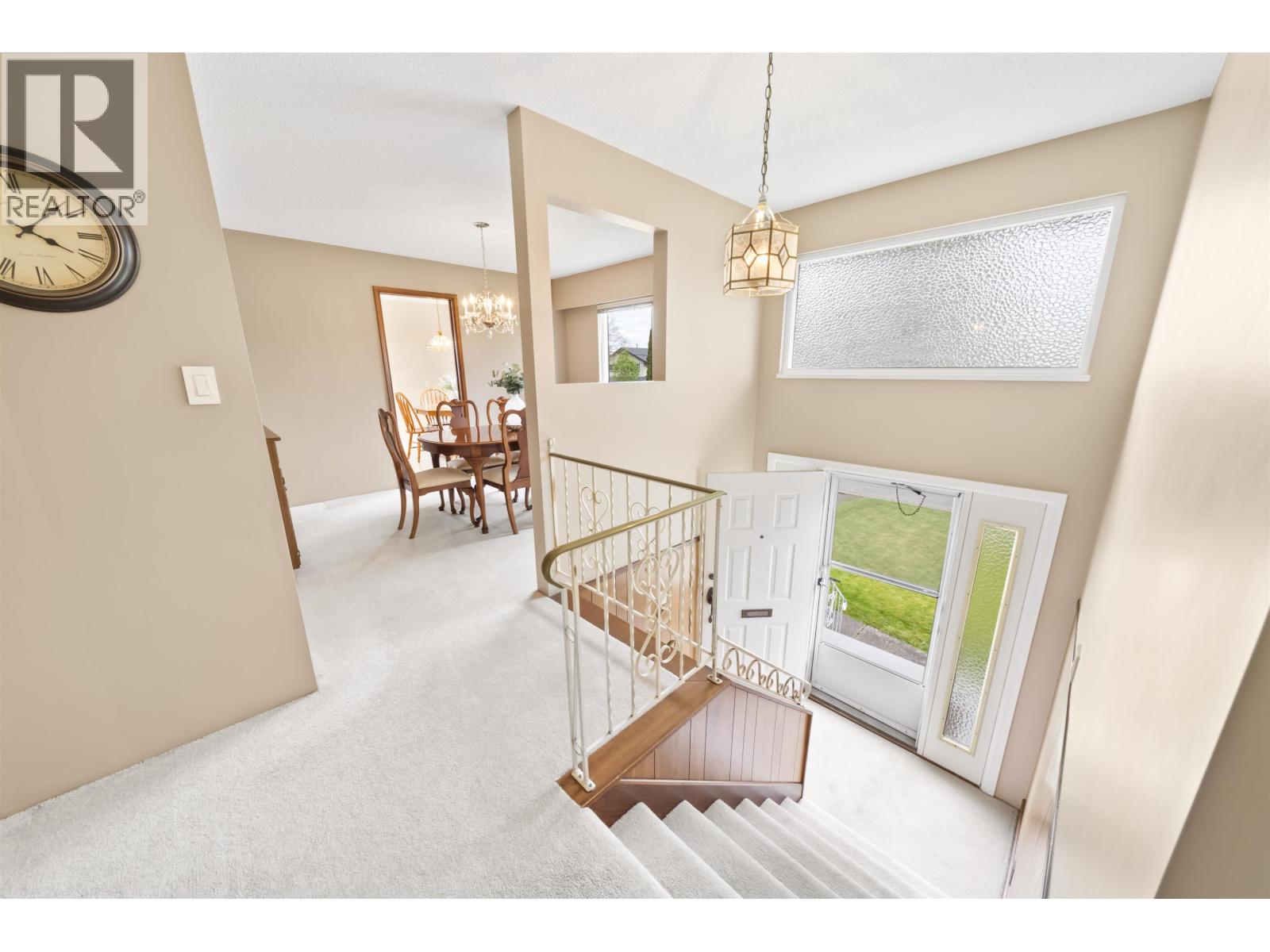 5251 CHAMBERLAYNE AVENUE