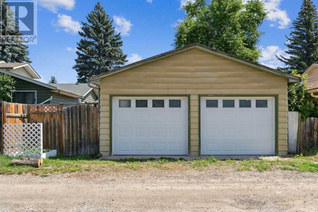 78 Midridge Gardens SE