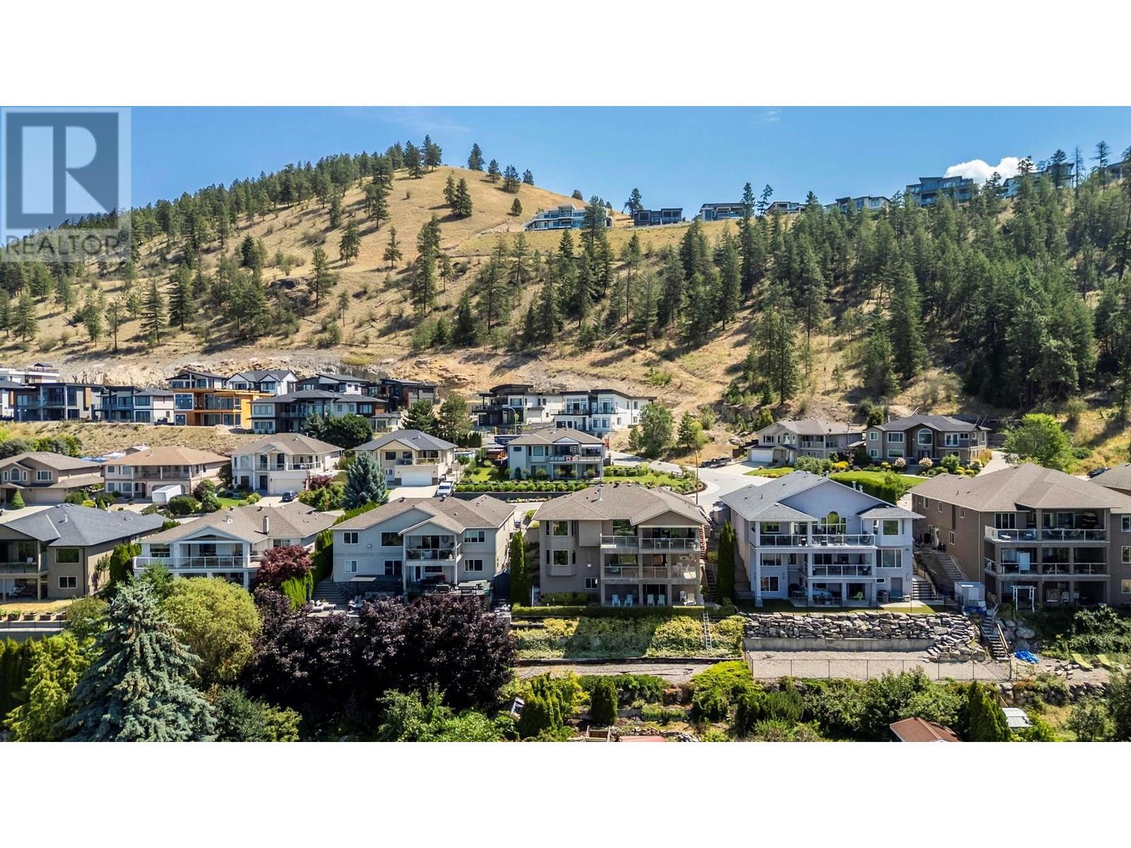 1000 Lone Pine Drive